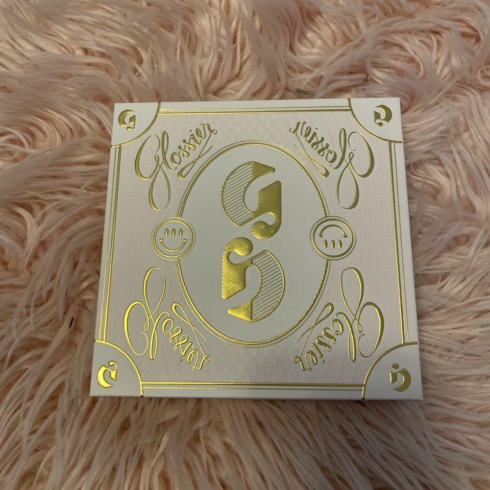 Glossier Holiday Box